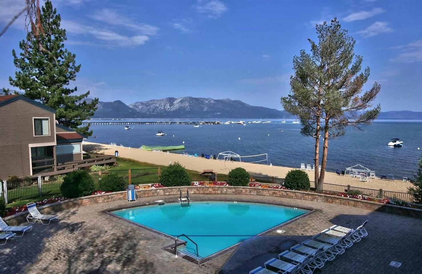 Llc1236 - Lakeside Landing